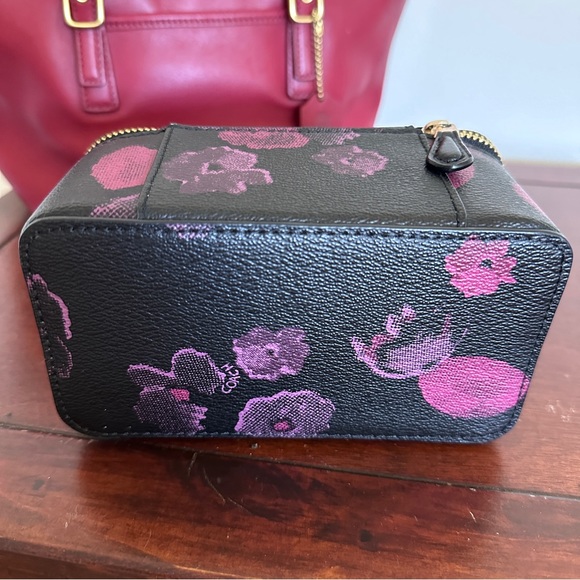 Coach Vanity Case Handled Zip Jewelry Travel Box Halftone Floral Black/Wine - Picture 10 of 13